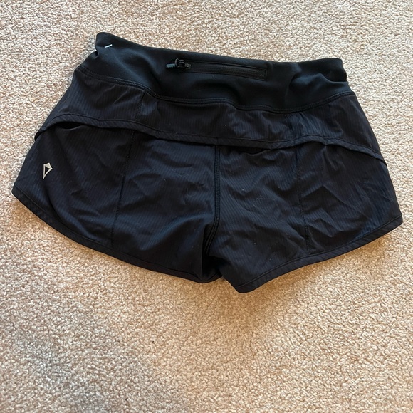 Ivivva black shorts kids size 10 - Picture 2 of 2